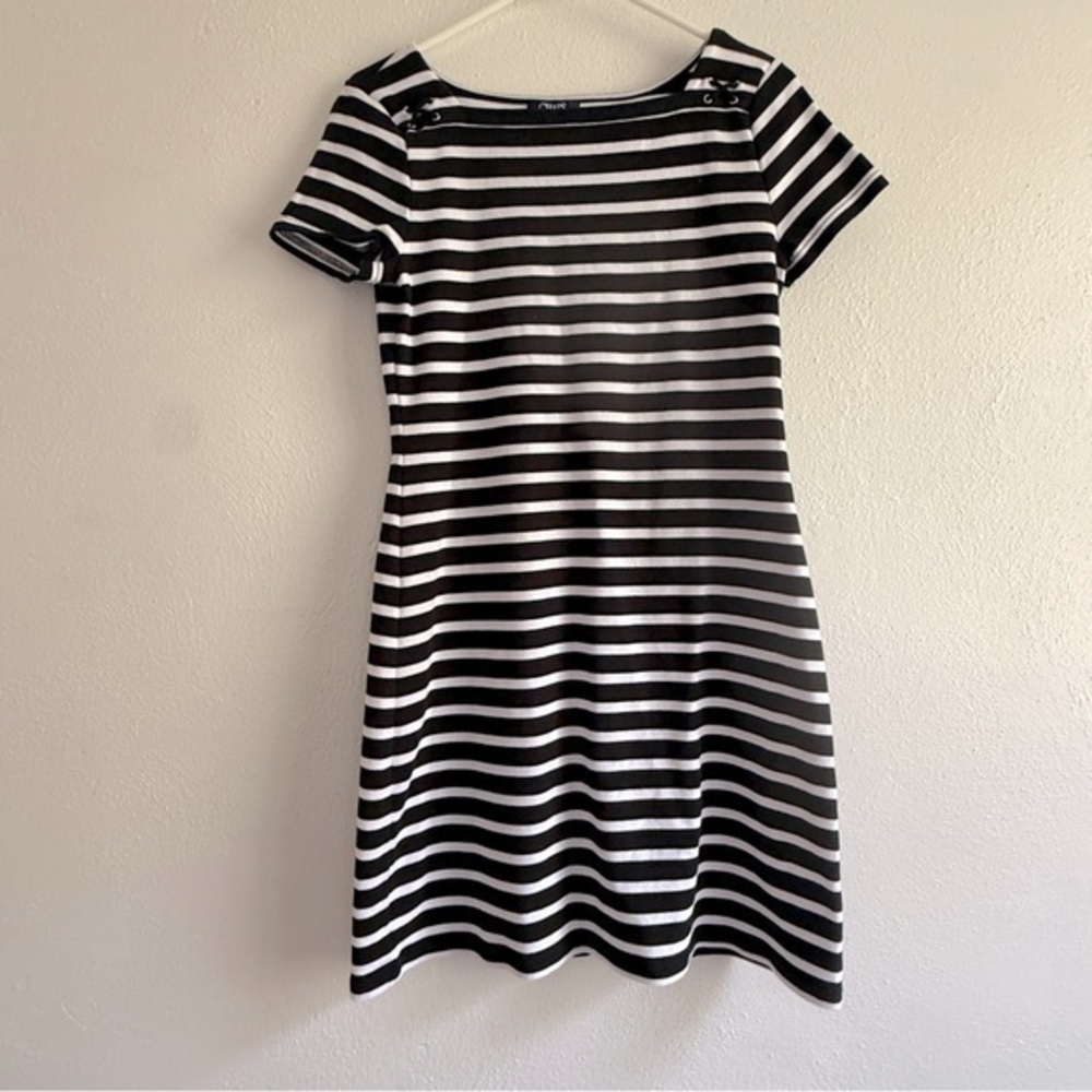 Chaps Classic Black & White, Short Sleeved Striped Dress, Sz M. NWOT.